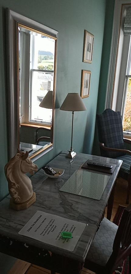 Bed and Breakfast Kirkview House Моффат Екстер'єр фото